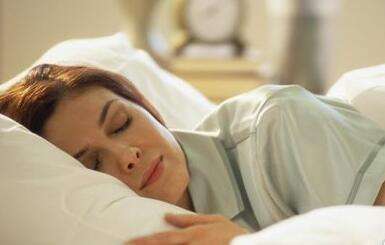 睡眠过多或过少会增加中风风险  男性睡不好更易中风