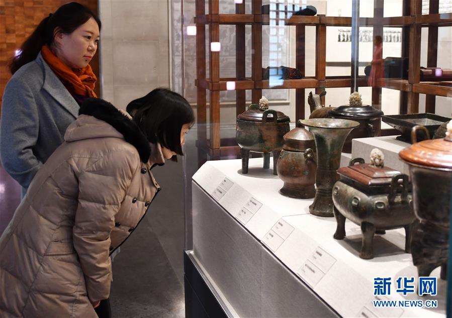 孔子博物馆开馆试运行 首批2000多件孔府文物搬入新家