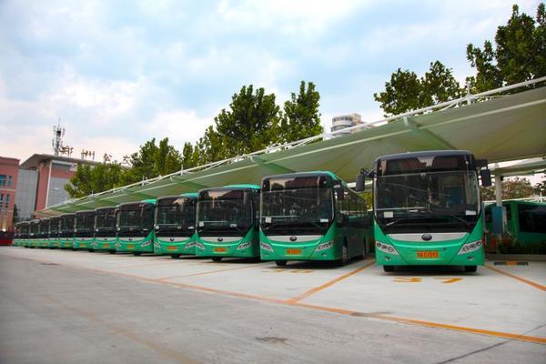 郑州：市民可半价坐公交 一天有两次优惠