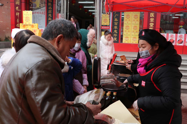 2019东阿阿胶·张仲景大药房西峡站首届膏方滋补节成功举办!