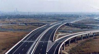 春节假期 河南高速日均出口车流量198.5万辆