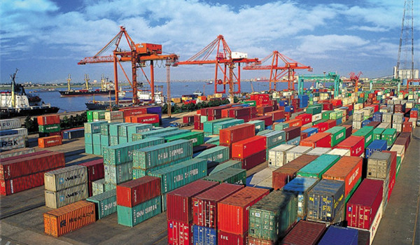 海关总署：前2月外贸进出口4.54万亿元