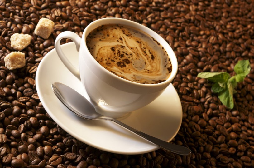 连咖啡“星·瑞”夹缝求生：2.06亿B3轮融资被指“续命钱”